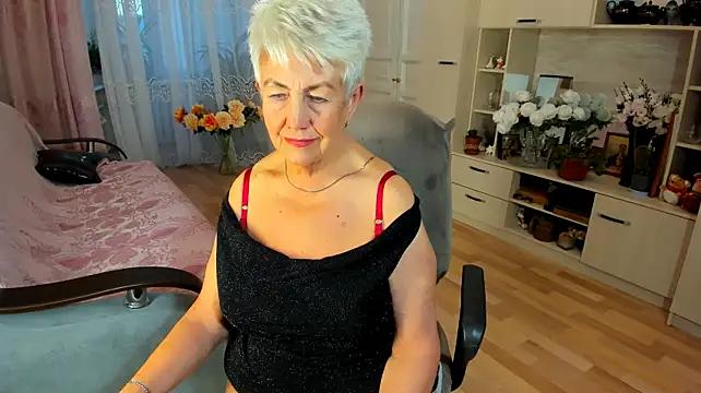 HotandMature live cam preview