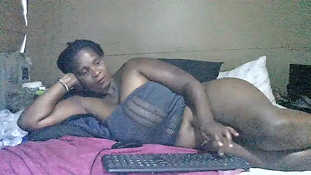 BLACKMALF live cam on StripChat