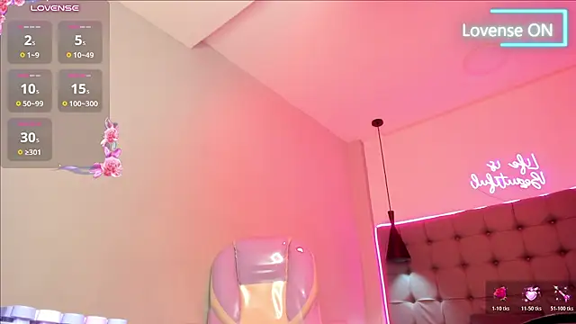 scarletcherry18