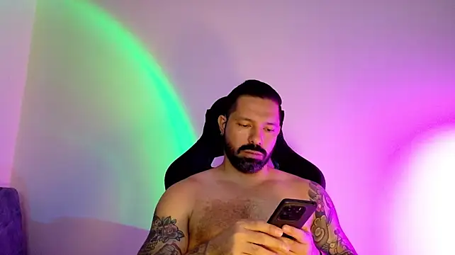 Pierre_Vidal live cam on StripChat