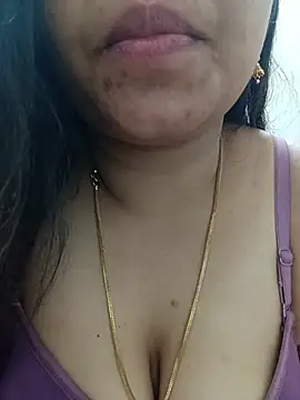 Anushka_tamil_kannada