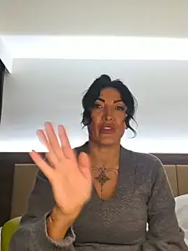 GermanMiia live cam on StripChat