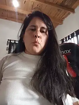 Clara_Arg live cam on StripChat
