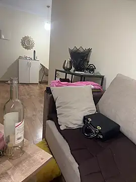 amira0 live cam on StripChat