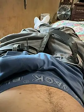 Hotguyj