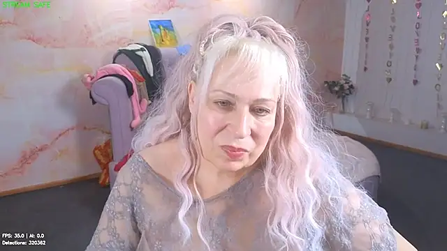 Penelope_Pinky
