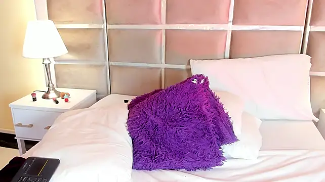 Little_Zoe__ live cam preview