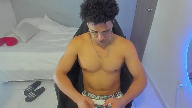 Kris_Khalifa69