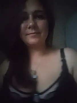 Susan8421 live cam on StripChat