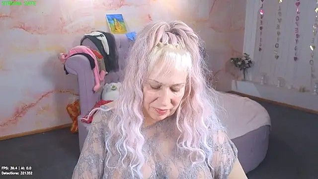 Penelope_Pinky webcam