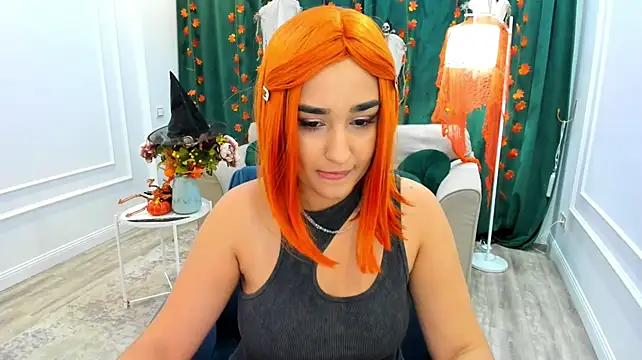 GoldenHeart_1 live cam on StripChat
