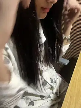 Mina048