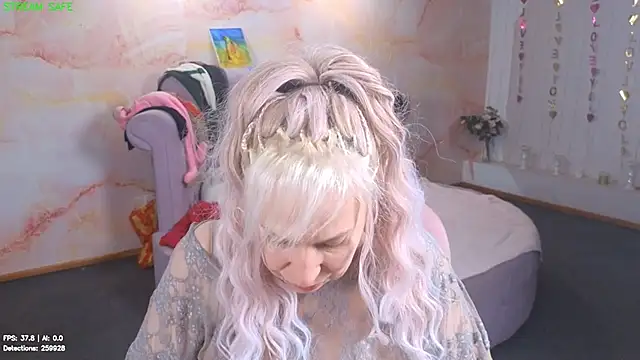 Penelope_Pinky