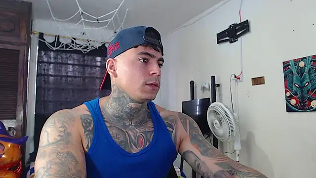 maxstroncm18 webcam Stripchat model stream image