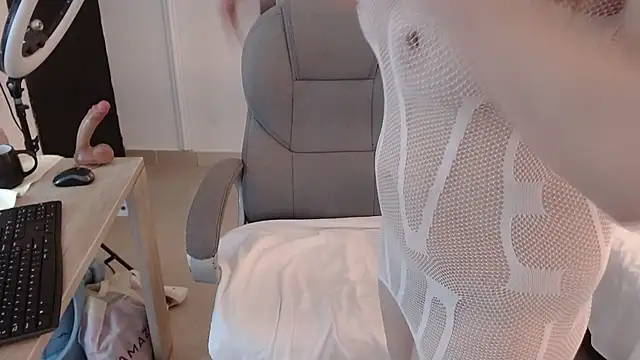 Paolahills live cam on StripChat