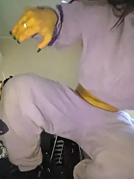LeticiaWoods live cam on StripChat