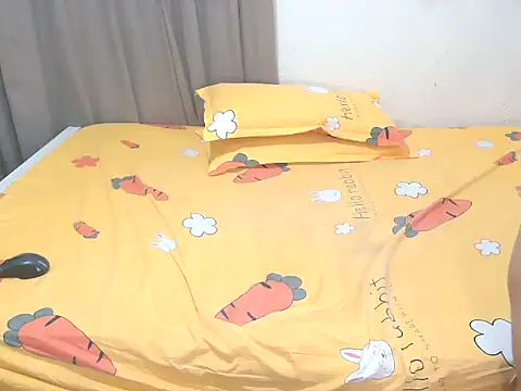 Hotpeachyx