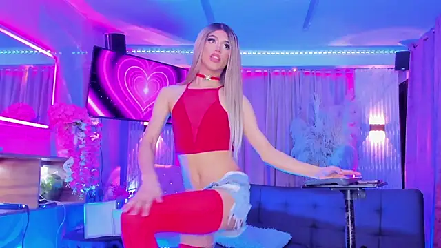 Queens_Wonders_Blonders