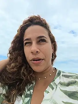 vivianeleoa webcam