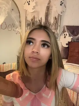 HoneyMollyX
