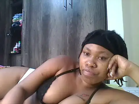 Juicyy_afriq