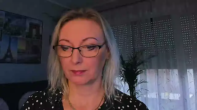 vanessa_chat