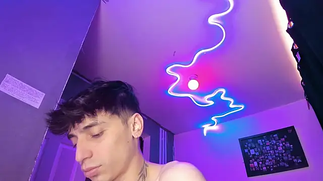 alejo_greyx