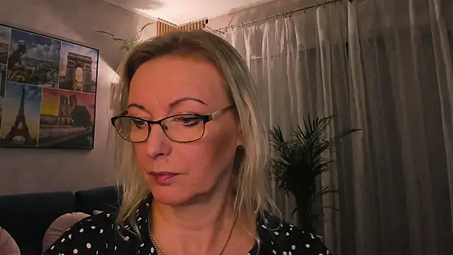 vanessa_chat