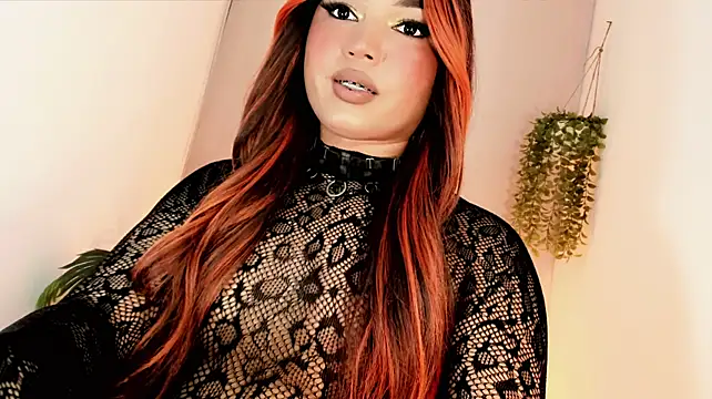 Model: misstreslatin