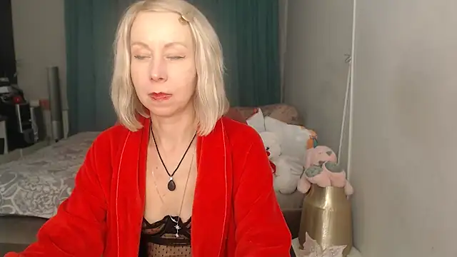 LuxuryNika