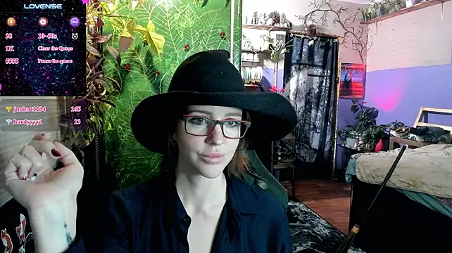 LisaFoxy_y