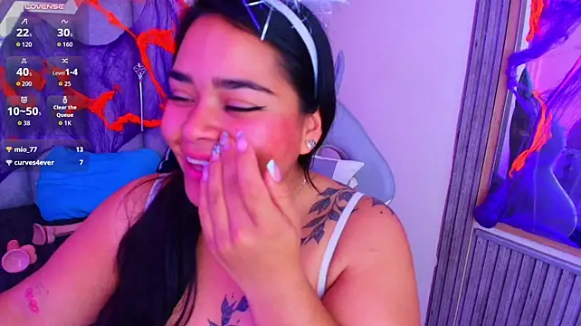Violett_Cinnamon live cam preview