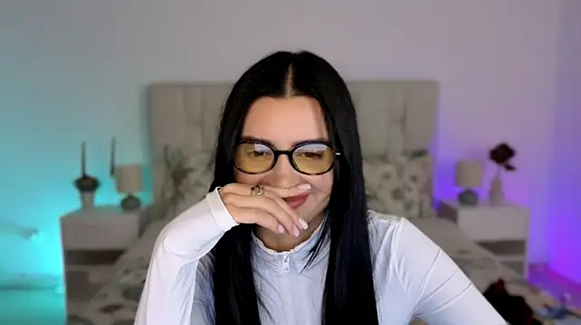 Little_miaa_ live cam preview
