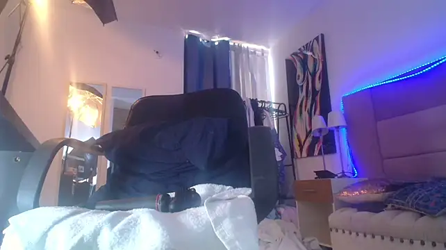 lizzy_squirt