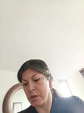 emma_tour (F mature) - DINAMITE MY PUSSY VIBES💦💦💦
