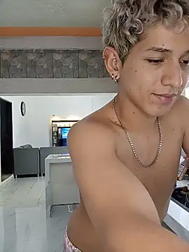 Bittersuite_blue's live stream