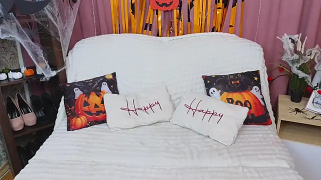 EmilyCuper_