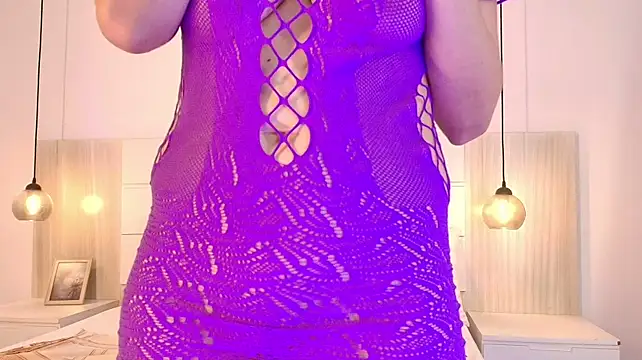 vella_rose
