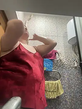 LoloMensens live cam on StripChat