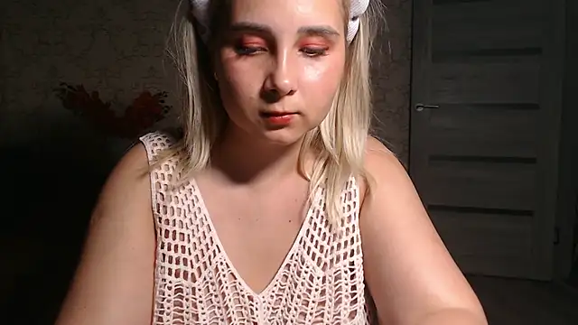 DolphinDreams