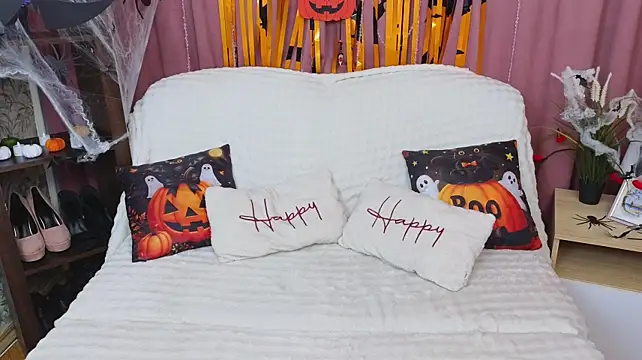 EmilyCuper_
