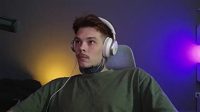 DENIS_HERE live sex cam