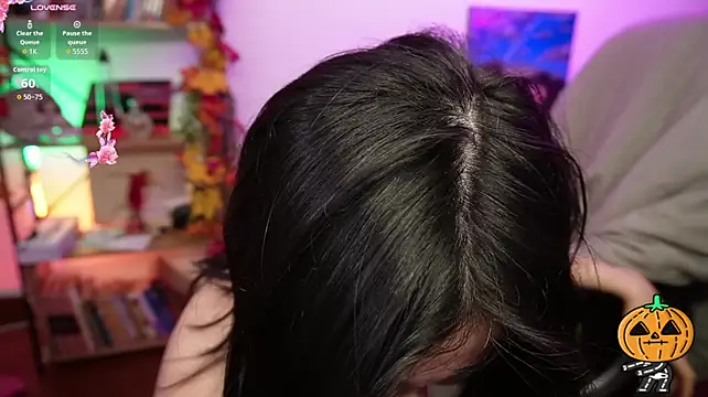 sweet_shena (F teen) - Spank ass 🍑