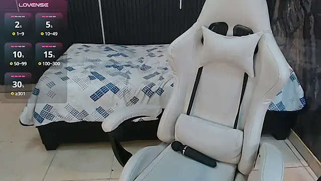 naomis_36