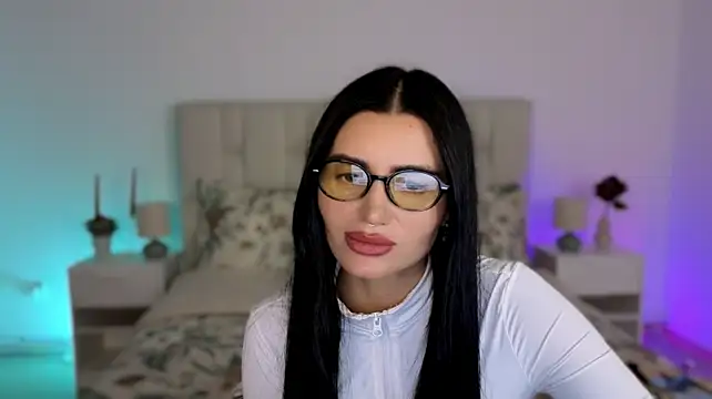 Little_miaa_ live cam preview