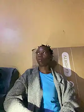 Liberia23 live cam on StripChat