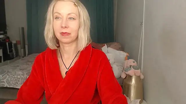 LuxuryNika live cam preview