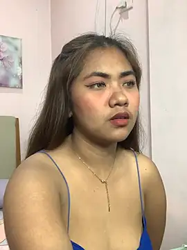 YaraSmith live sex cam