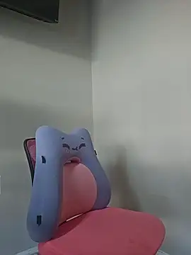 oliviaprettypussy webcam