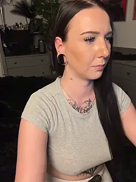 live porn web cam Trixie-Tainted